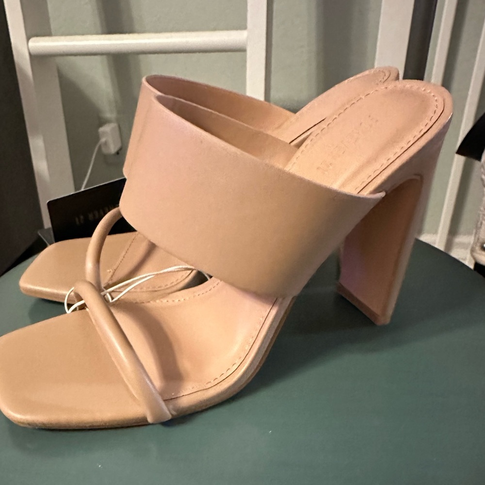 Forever 21 nude heels